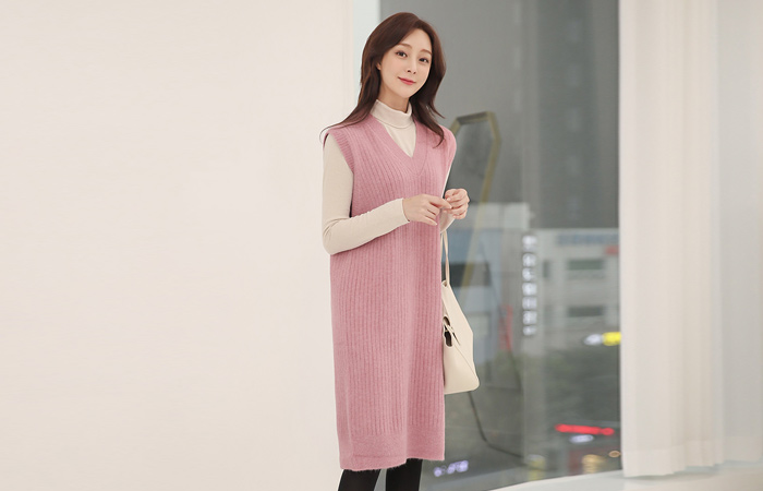 Bold Corduroy Deep V-neck Knit Dress