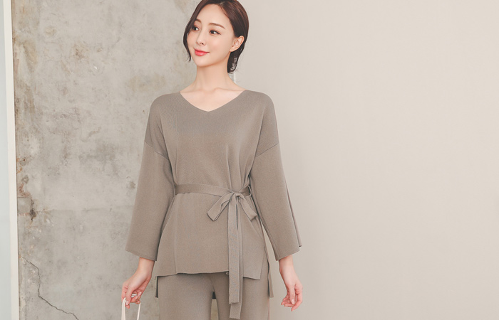 V-neck Belted Loose Top&Flared Pants Knit SET