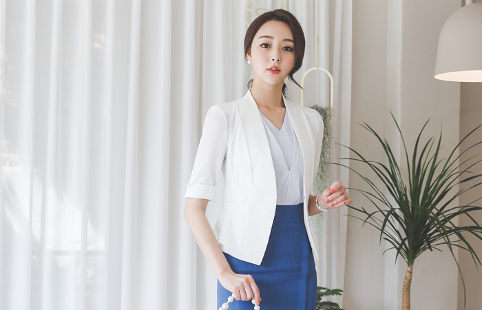 Double Peplum Roll-up No-collar Jacket