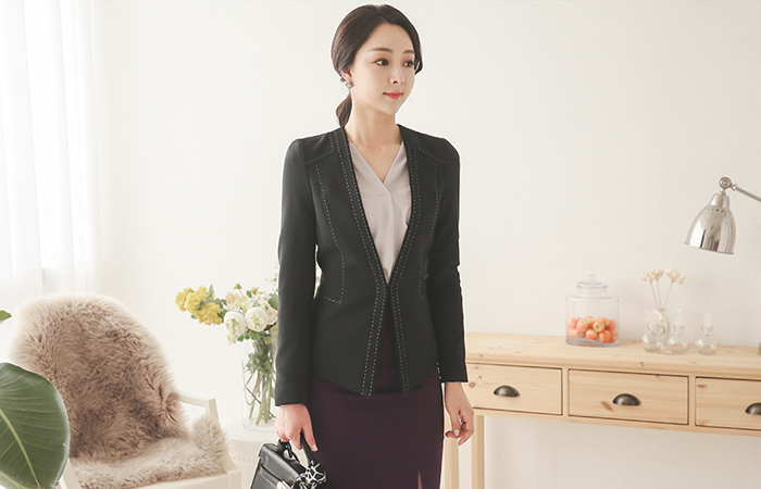 Bold Incision Stitch Piping Jacket