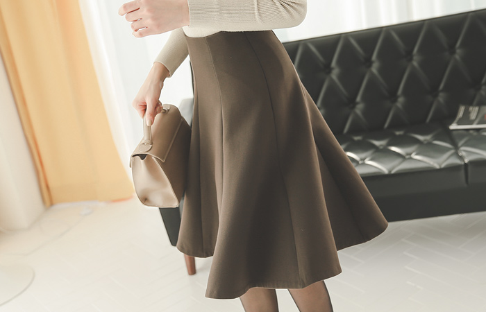 Gad napping Flare Skirt