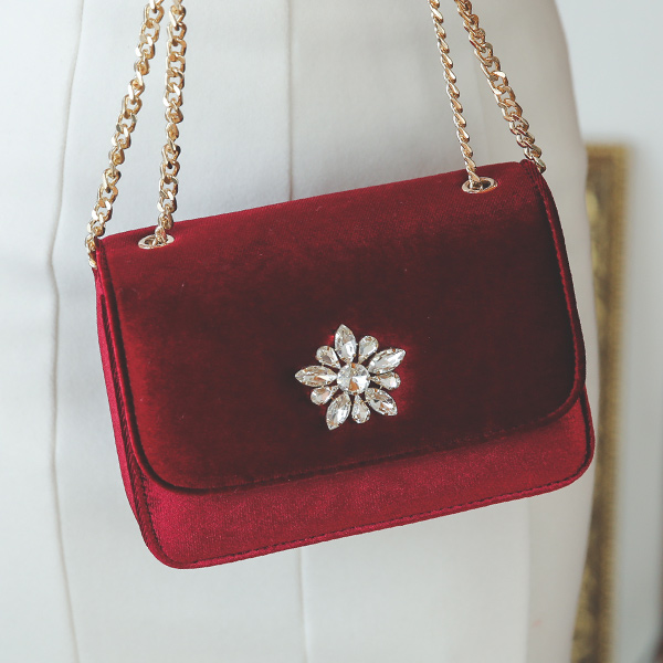 Velvet snowflake chain bag