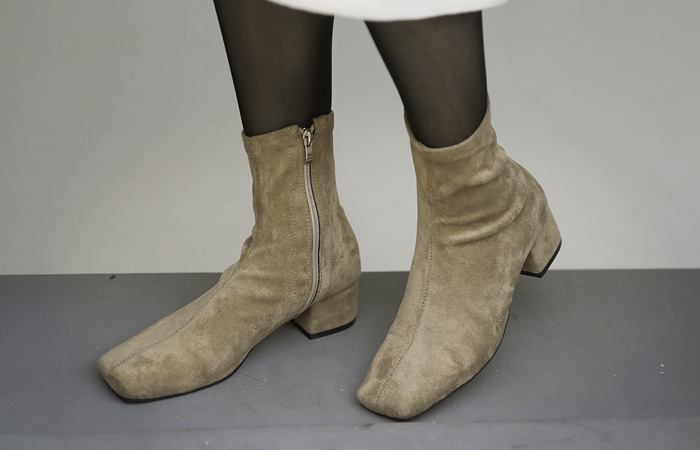 [Models wear42st]Daily Middle Block Heels Span Socks Boots