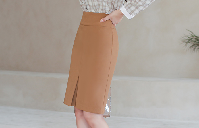 Wide Obi-Line Inverted H-line Skirt