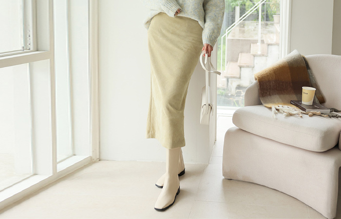 Cozy Corduroy Bag Slit Skirt