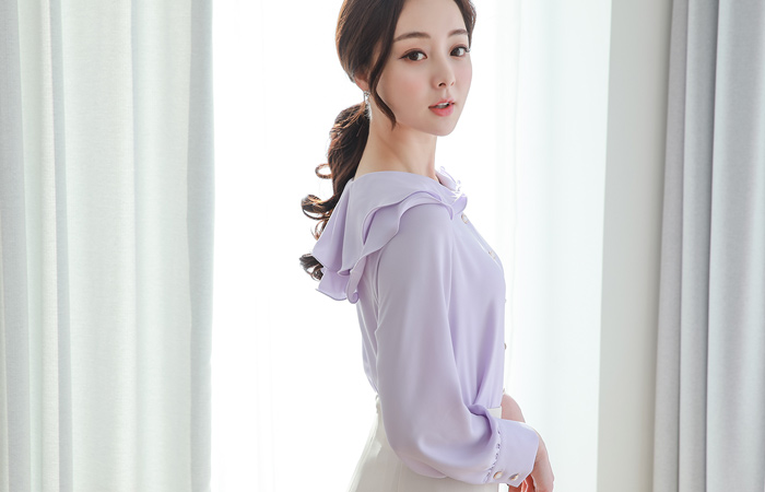 Lovely Puritan Gold Ring Button Blouse