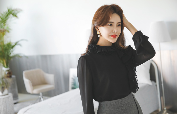 Frill Neck Side Ruffle See-through Blouse