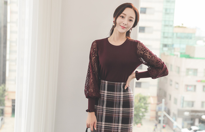 Smock Lace Sleeves Round Knit