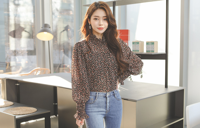 Smock Frill Baning Flower See-through Blouse