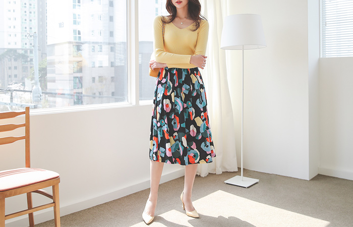 Various Patterns Banding Shirring Flared Skirt