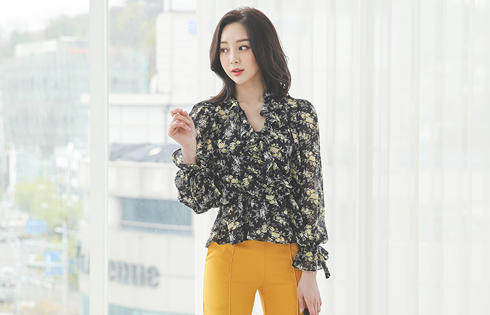 Flower Chiffon Frill Wrap Blouse