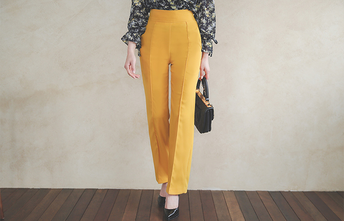 Wide Obi-Line Pintuck Color Slacks