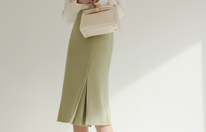 Insert Slit Pleats Skirt