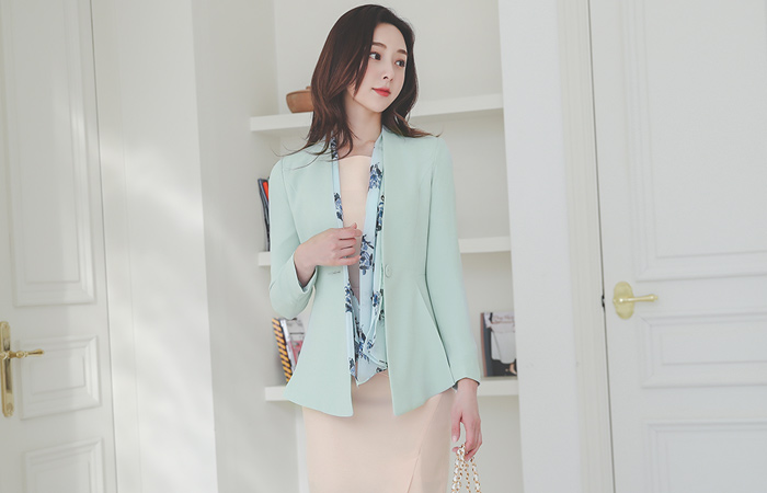 Floral Chiffon Scarf Trimming No-collar Peplum Jacket