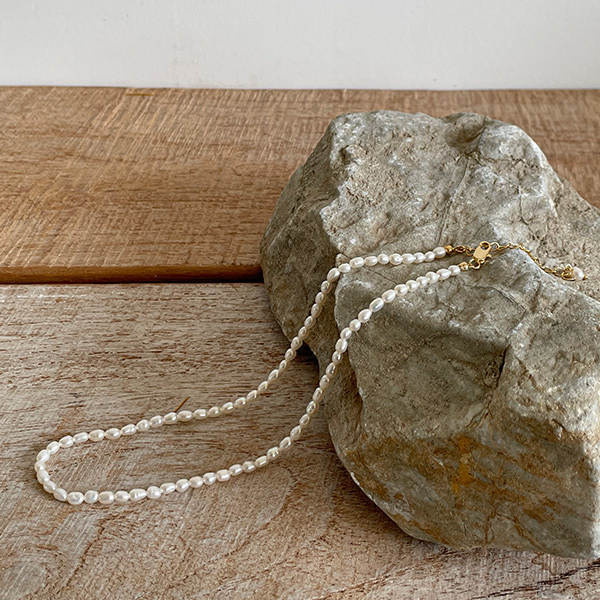 Mini Fresh-Water Pearl layered Necklace