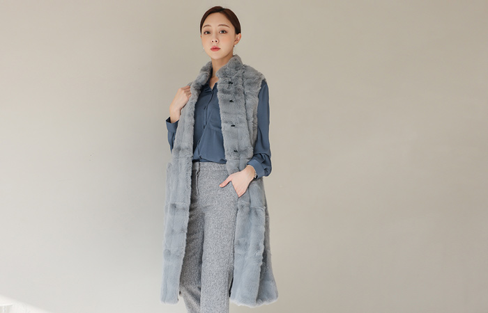 High-Neck ECO-Fur Long Vest