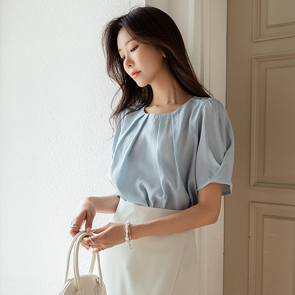 Light Double Pintuck Puff Modal Blouse