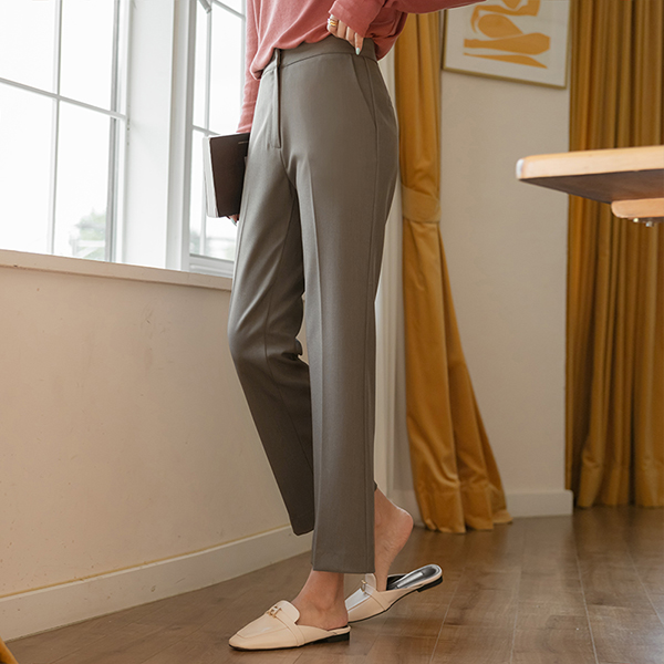 Comfortable Slim Line Half High-waist Slacks Ⅱ