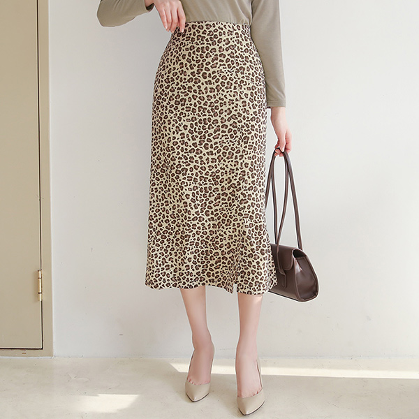 Leopard Unbalance Slit Back Banding A-line Skirt