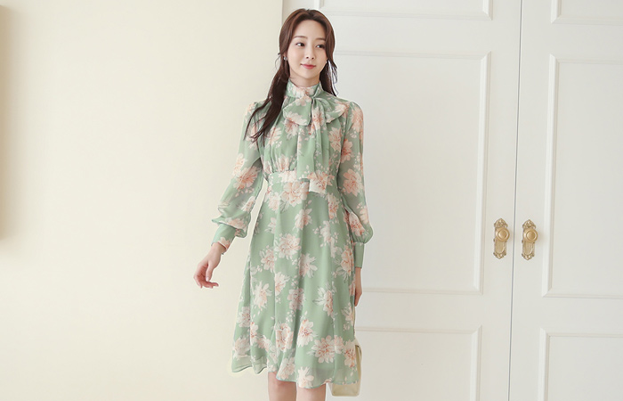 Rosy Ribbon-Tie Chiffon Flared Dress Ⅱ