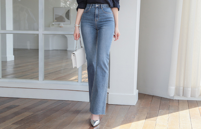 Spring Easy Cutting Boot-Cut Denim-Pants