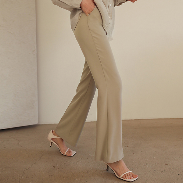 Tight Slim Boot-Cut Long-legged Slacks