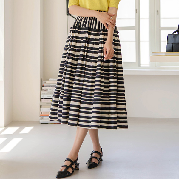 Line Pleats Banding Volume Skirt