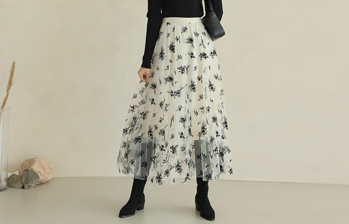 Velvet Flower Embroidery Chiffon Banding Long Skirt