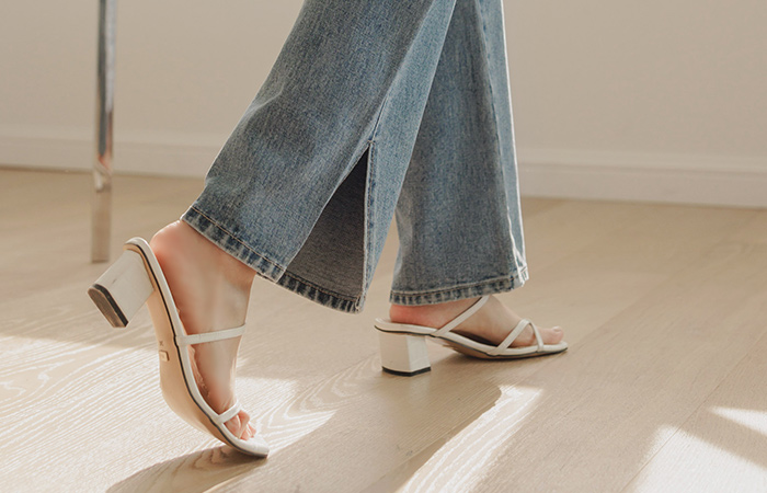 ODE Slit Wide Denim Pants