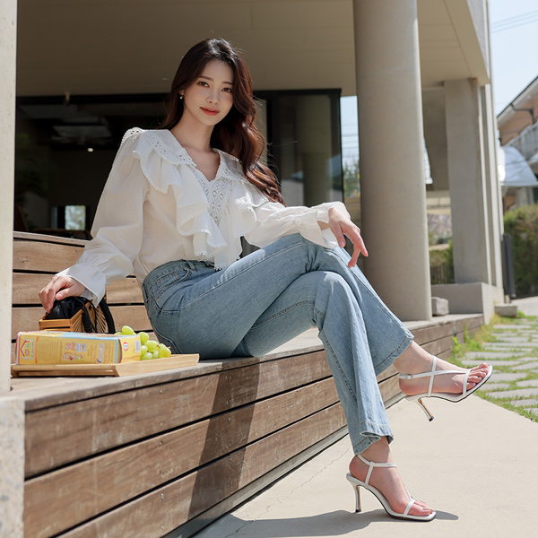 Line Semi- Boot-Cut Denim Pants