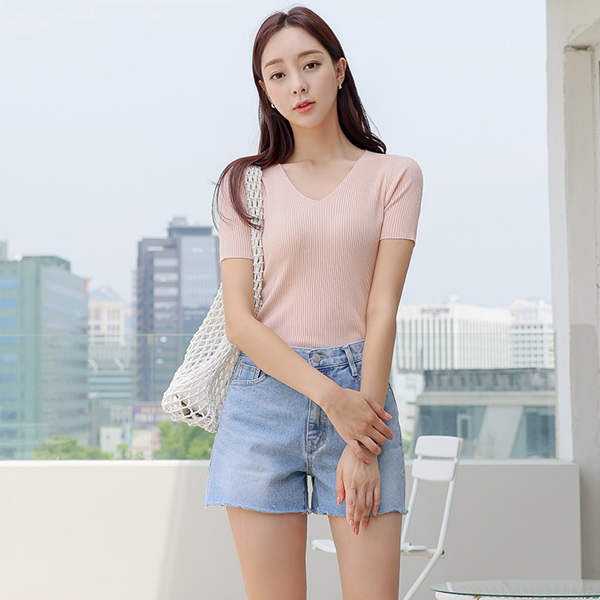 Daily Corduroy VNeck Cooling Knit T-shirt