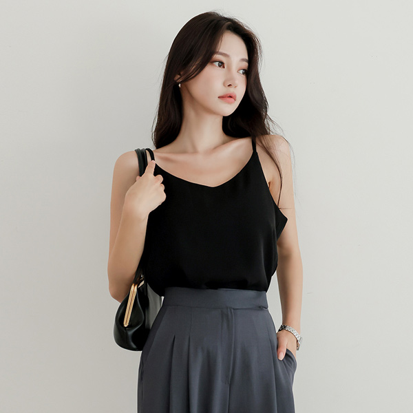 Skily Tension Adjustable Strap V-neck Sleeveless shirts Blouse
