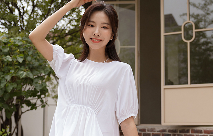 [O:neul] Cool Pretty fit Soft Shirring Blouse