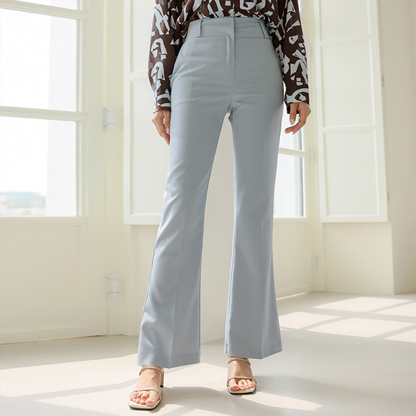 Wide Obi-Line Slim Boot-Cut Long-legged Slacks