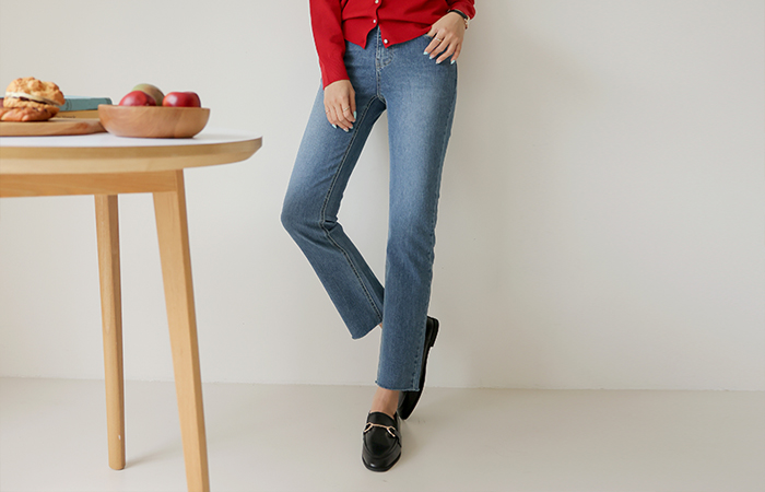 Slim Fit Stretchy-Waist Denim Pants