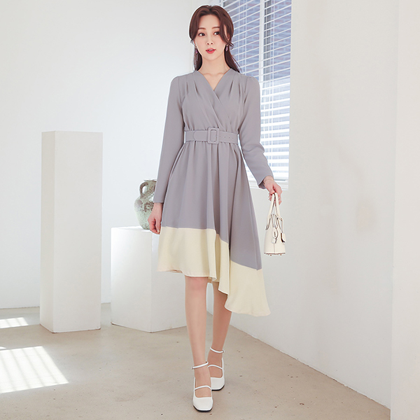 Shoulder Pintuck Diagonal Unbalance Color Combination Flared Dress