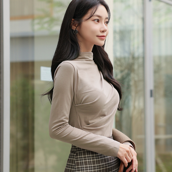 Half-Turtleneck Pinch-Shirring Cotton Span T-shirt