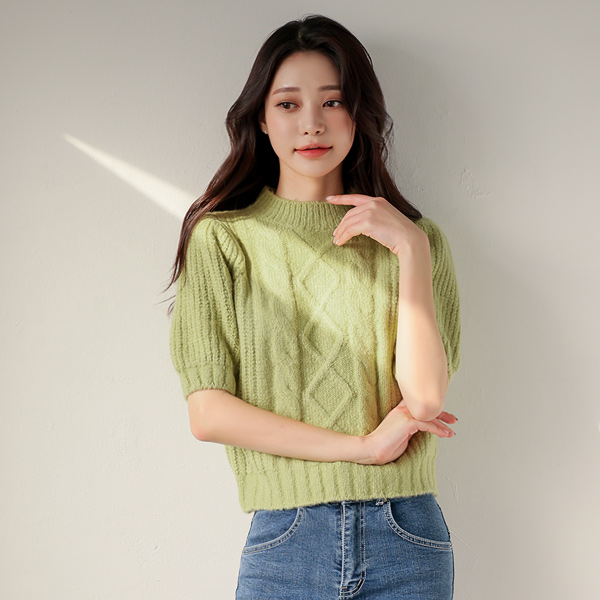 fluffy Twiddle Short-sleeve Knit