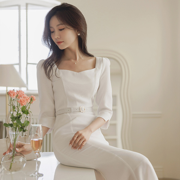 Luxury Gold Belt Mermaid Line Dress