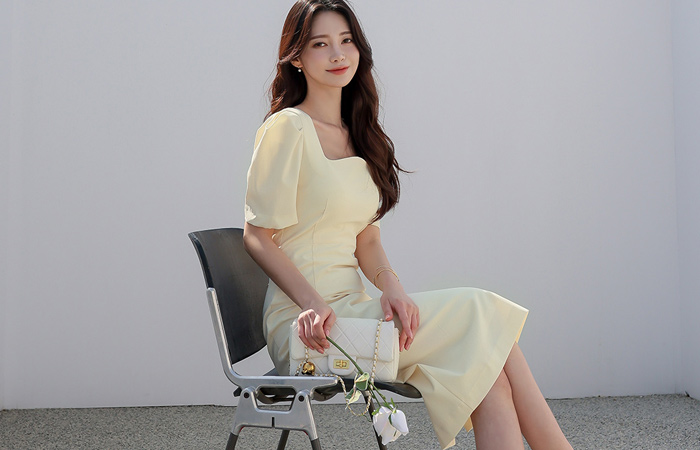 Square Neck Pintuck Puff Sleeves Span Dress