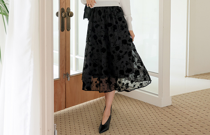 Velvet Flower Patterns Banding Skirt