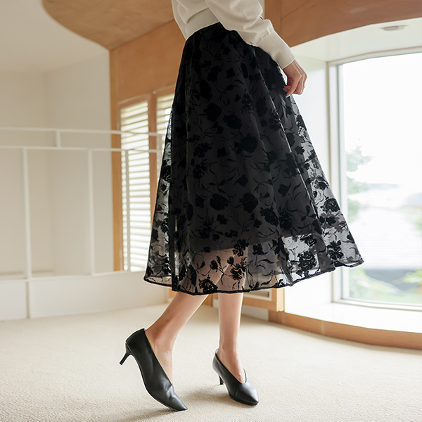 Velvet Flower Patterns Banding Skirt