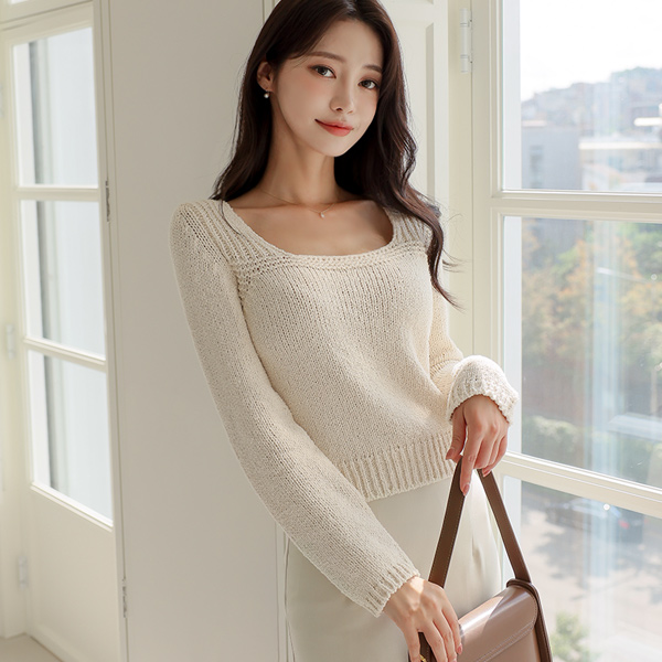 Terry Bouclé Square Neck Knit