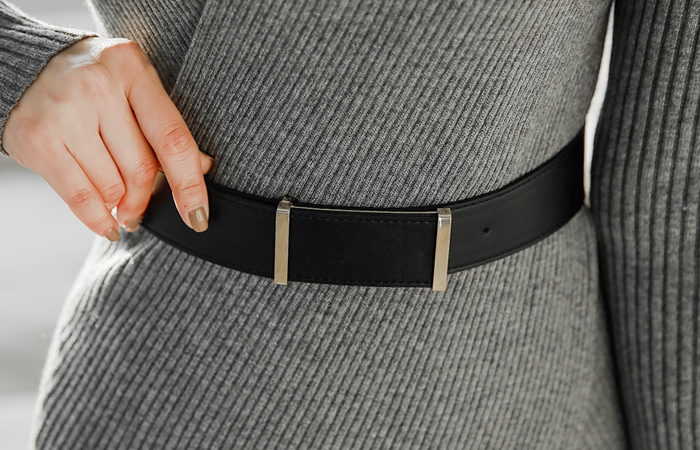 Formal Gold Line Belt
