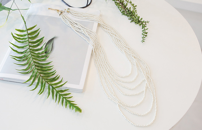 Classic Pearl layered Long Necklace