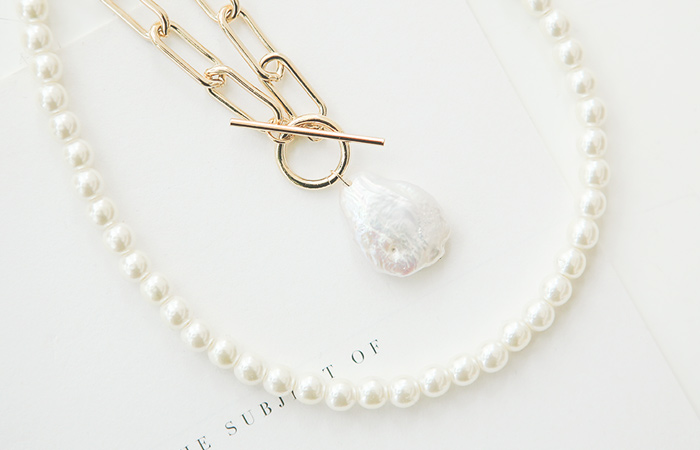 Chain layered Pearl Necklace
