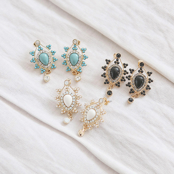 Classic Vintage Cubic Earring