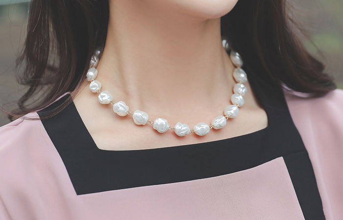 Natural Pearl Necklace