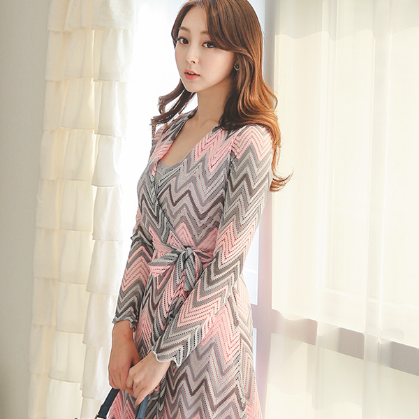 Race V-neck Corrugated strap