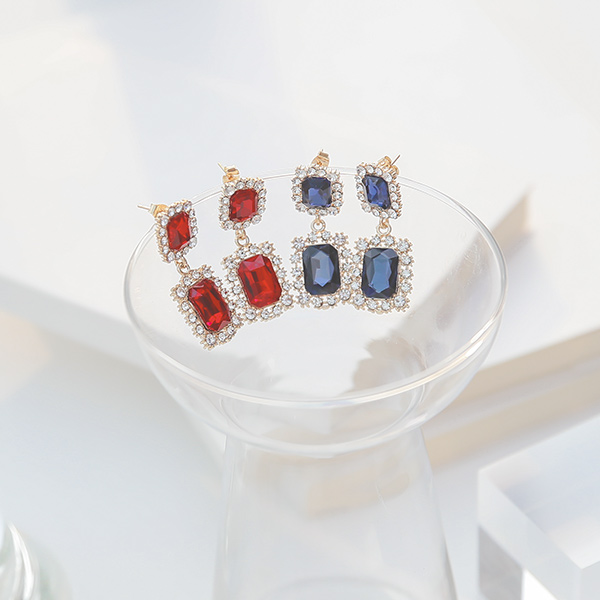 Princess Bold Cubic Drop Earring